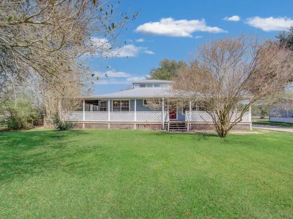 15510 Cypress Garden Dr #A, Tomball, TX 77377