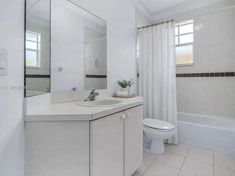 4977 SW 135th Way — Photo 18