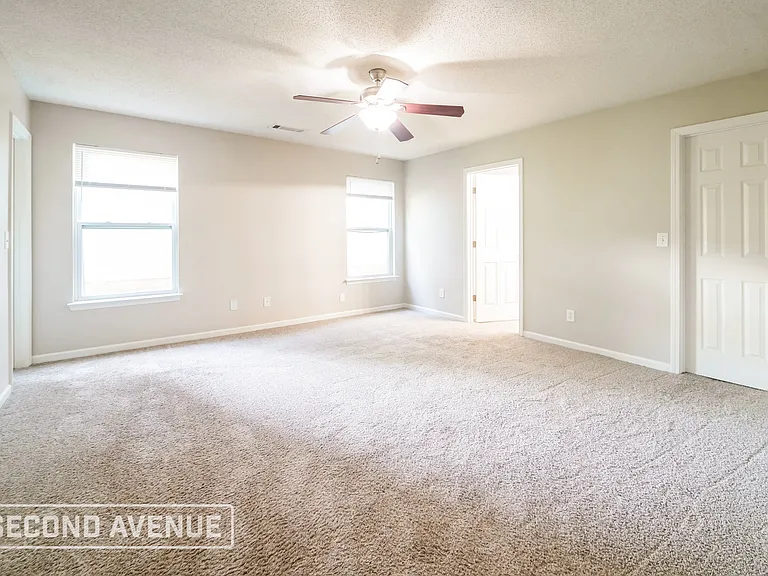 5012 Serenity Point Ln — Photo 10