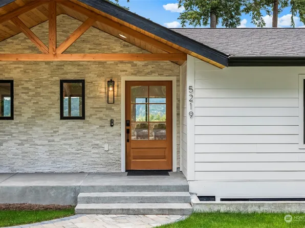 5219 190TH Place NE, Sammamish, WA 98074