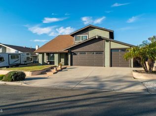 911 Indigo Pl, Oxnard, CA 93036