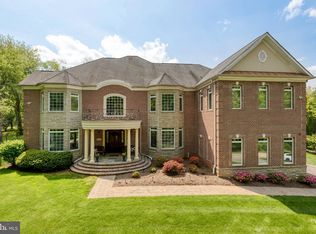 10305 Browns Mill Rd, Vienna, VA 22182