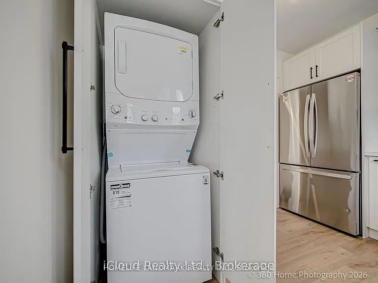73 Berkinshaw Cres — Photo 8