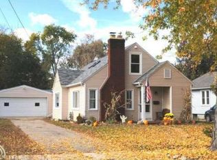 131 Park Ave, Holly, MI