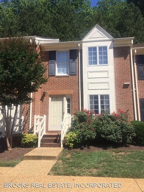 1st image of 23 Priorslee Ln