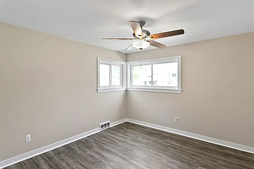 Floor plan 2 bedroom