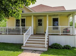 104 N 1st St, Neponset, IL 61345