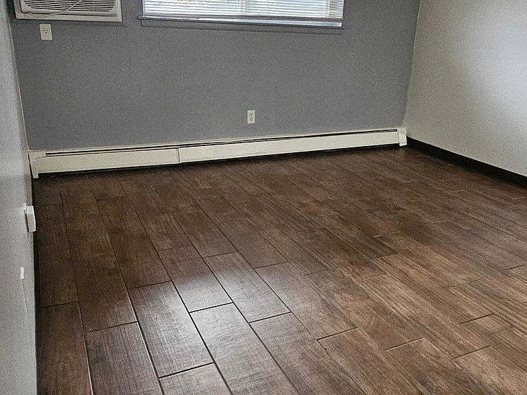 1310 Sunset Ave #3 — Photo 3