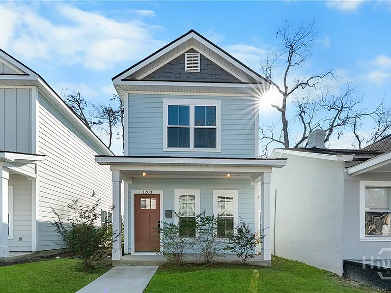 1203 E Bolton St — Photo 3