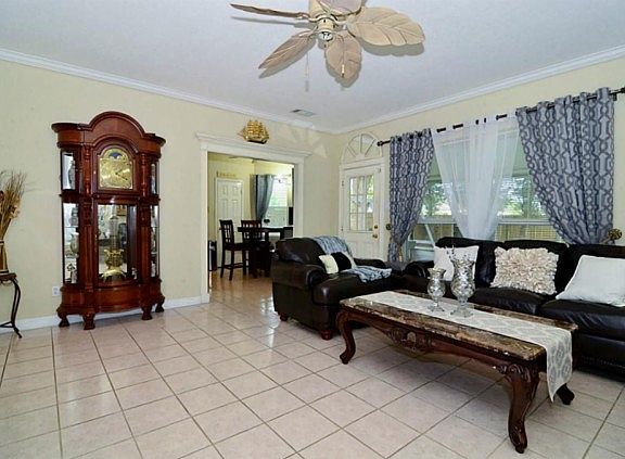 5th image of 3306 Wood Fox Dr