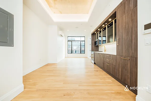 Rented by Nooklyn NYC LLC | media 45