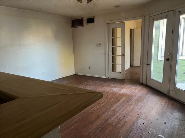 9823 Walnut St #303, Dallas, TX 75243
