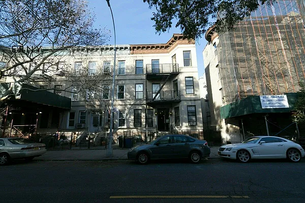 Rented by ERNY LLC | media 10