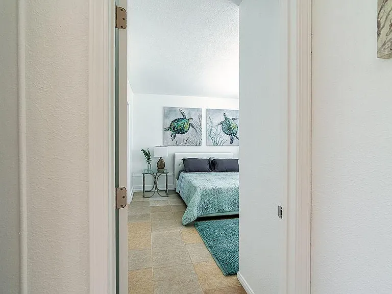 134 Tropicana Dr #1 — Photo 22