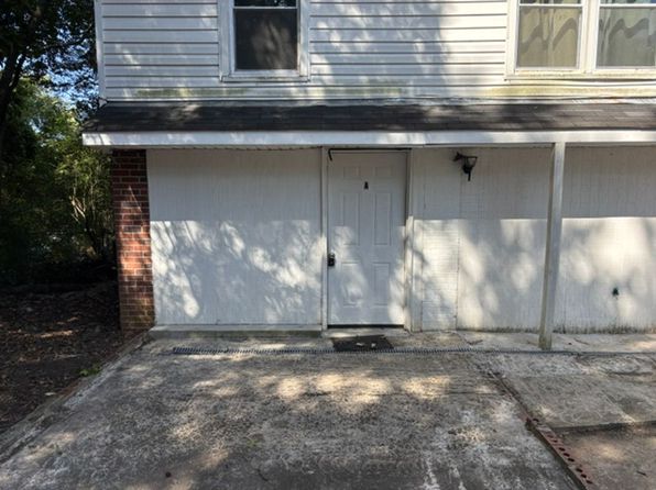 817 & 8175BLANDF Avenue