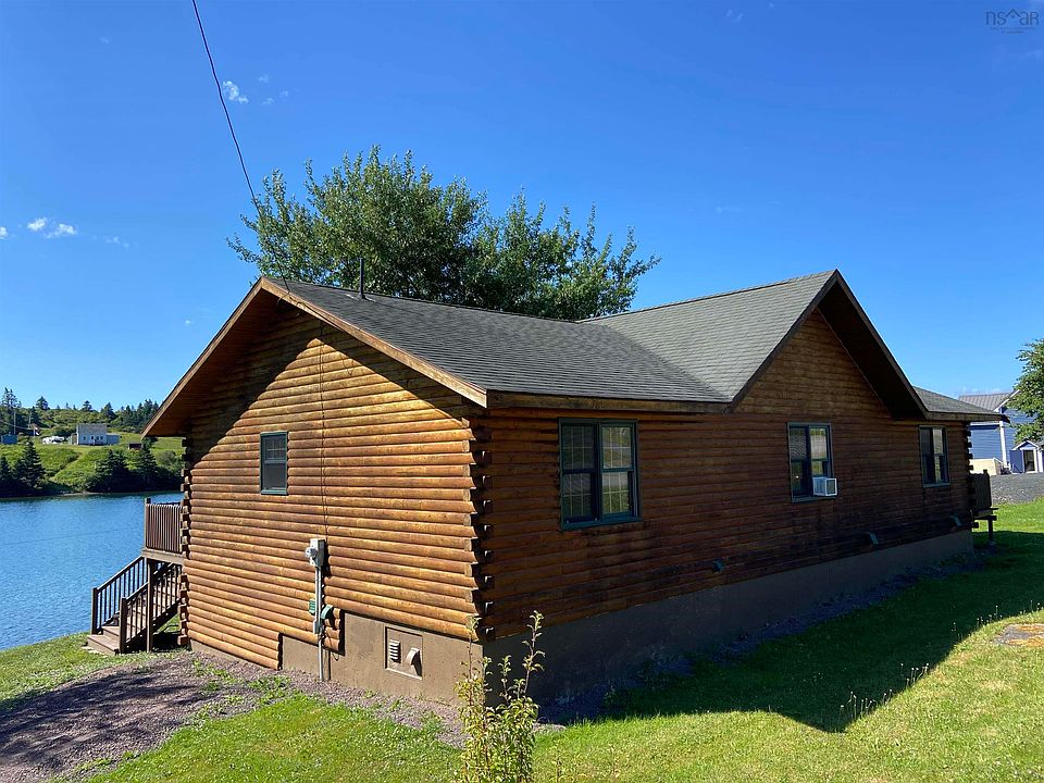 986 Veterans Memorial Dr, Arichat, NS B0E 1K0 MLS 202312345 Zillow