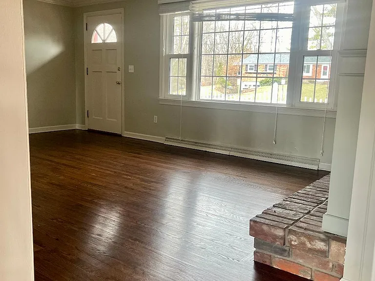 7889 Symphony Ln — Photo 6
