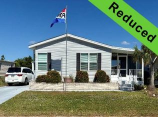 963 Roseau Ave E, Venice, FL 34285