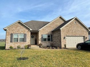 5365 Amber Creek Ln, Bowling Green, KY 42101