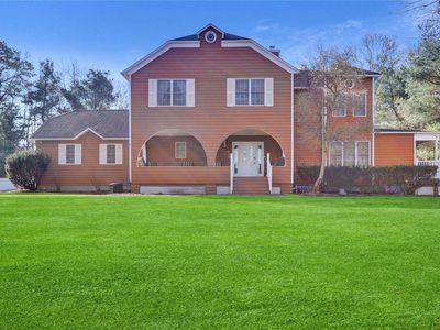 6 Saddlebrook Lane, Manorville, NY, 11949