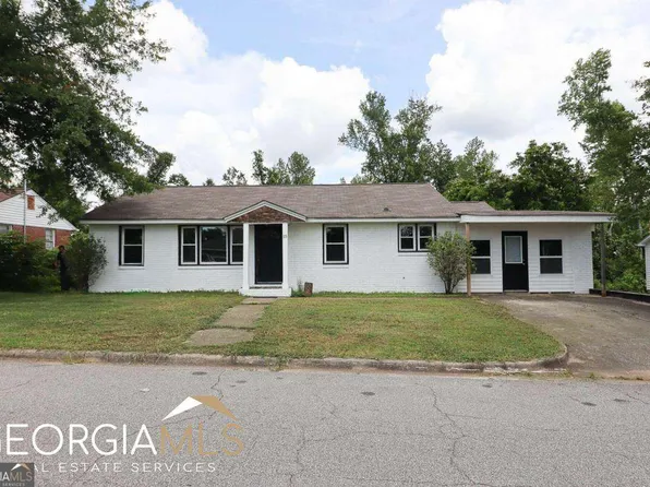15 Watson Dr, Newnan, GA 30263