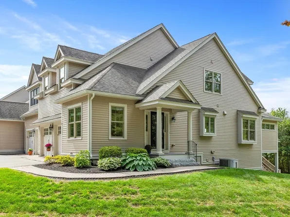 57 Sunset Ridge Ln Unit 57, Bolton, MA 01740