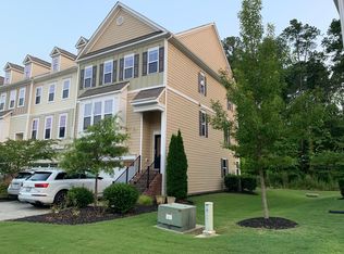 717 Edgewater Ridge Ct, Apex, NC 27523