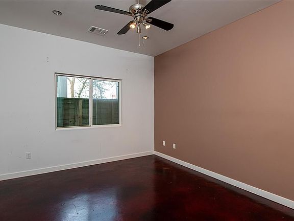 5th image of 1414 Laird St Unit C