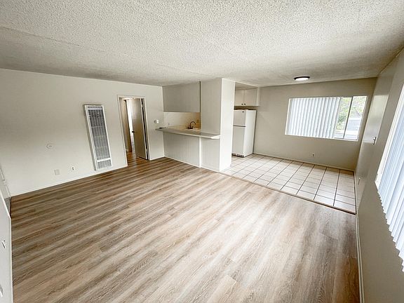 2nd image of 3627 Newton St #4