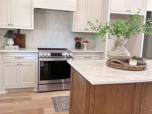 4th image of 6760 Keith Rd