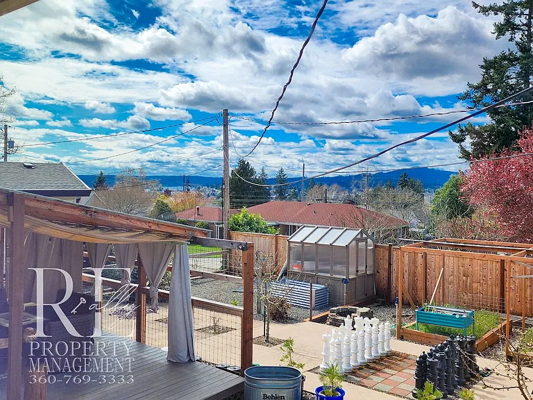 2113 Brashem Ave — Photo 18