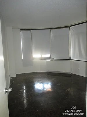 Rented by CCG Real Estate Brokerage | media 35