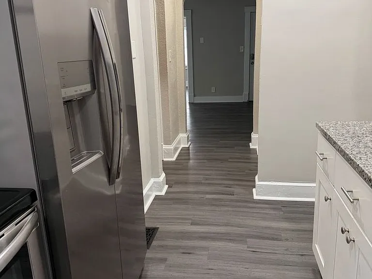 151 A View Ave — Photo 7