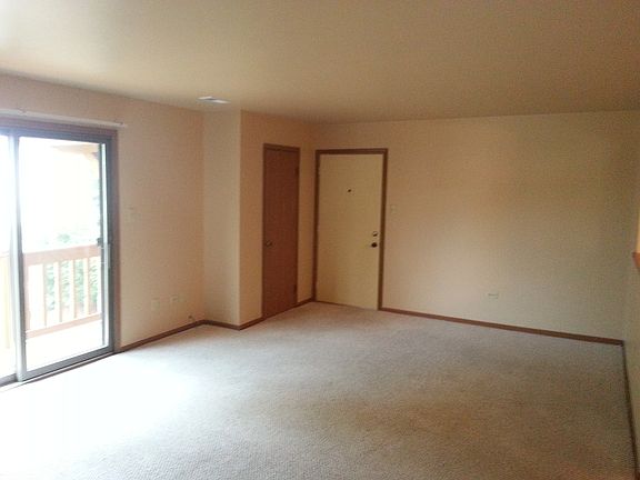 5th image of 9532 2 N Keilman St
