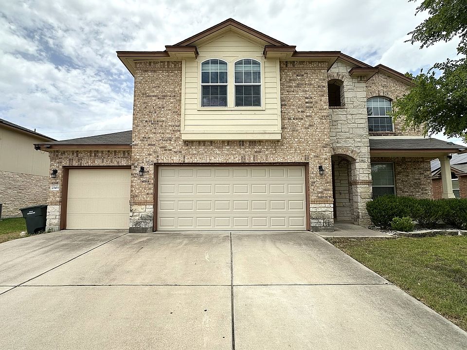1st image of 2303 Scott Dr