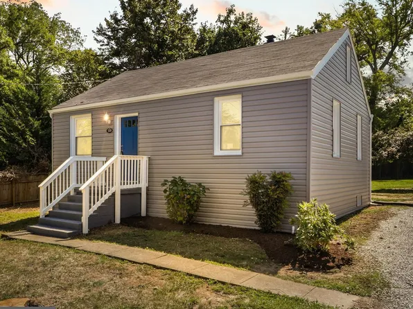 510 W North St, Purcellville, VA 20132