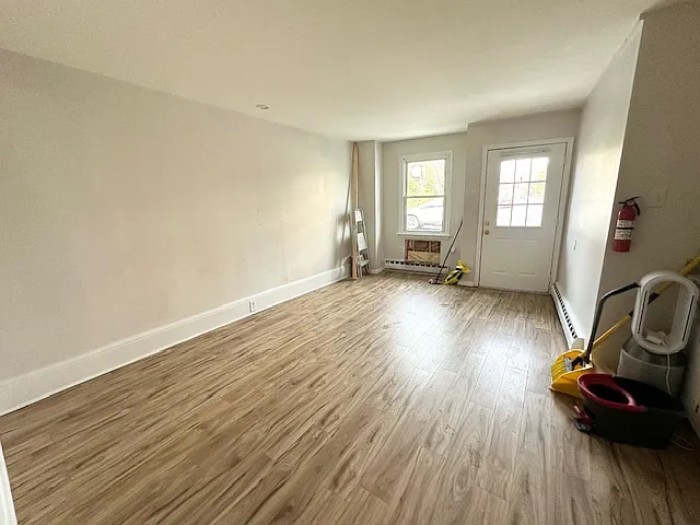 104 N Main St #FRONT — Photo 3
