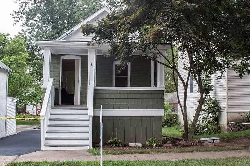 71 Wildwood Ave photo 1