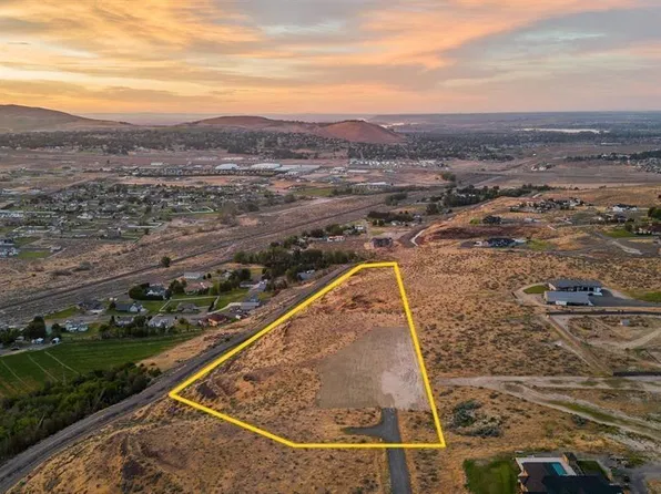 107043 E 245th Pr SE, Kennewick, WA 99338