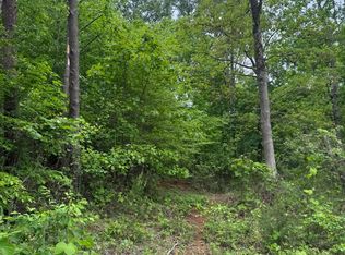 53 Cardinal Ln, Toccoa, GA 30577