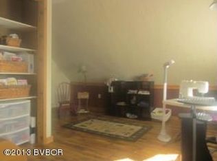 566 Queens Way, Hamilton, MT 59840