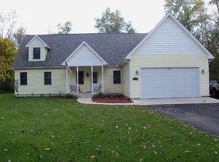 73 Ems B28 Ln, Pierceton, IN