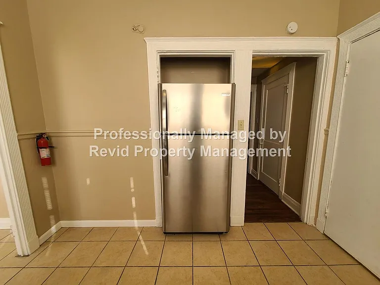 1353 Vance Ave — Photo 23