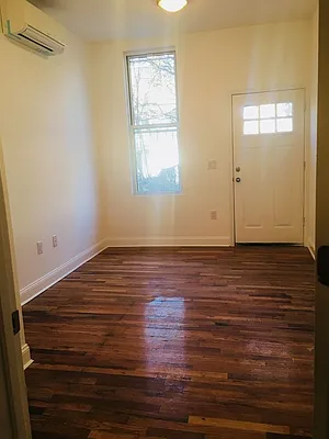 Rented by BIG Management NY | media 13