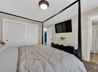 1019 N Scrivner Way, Meridian, ID 83642