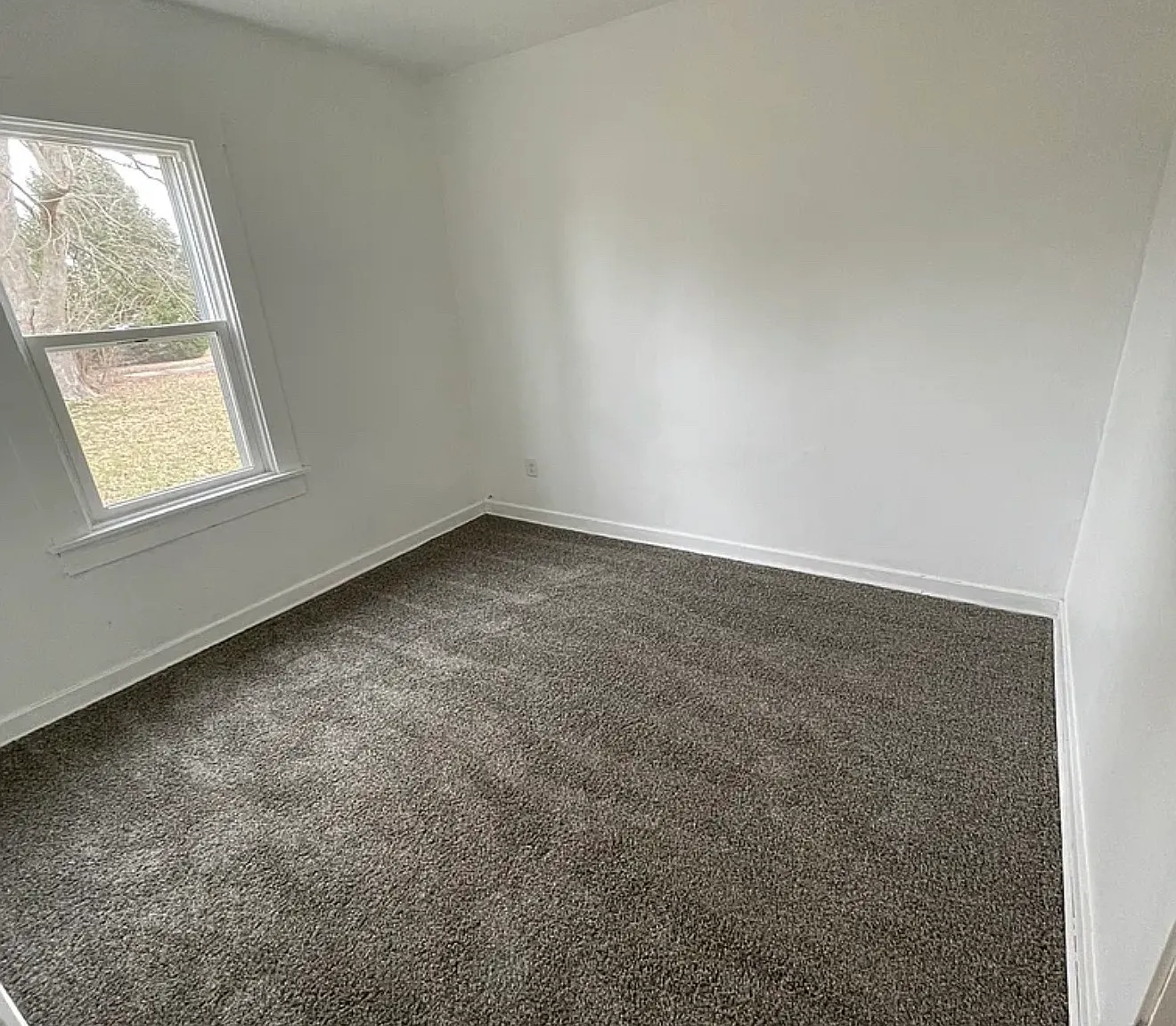 2 bed, 800 sqft, $900 — Photo 4
