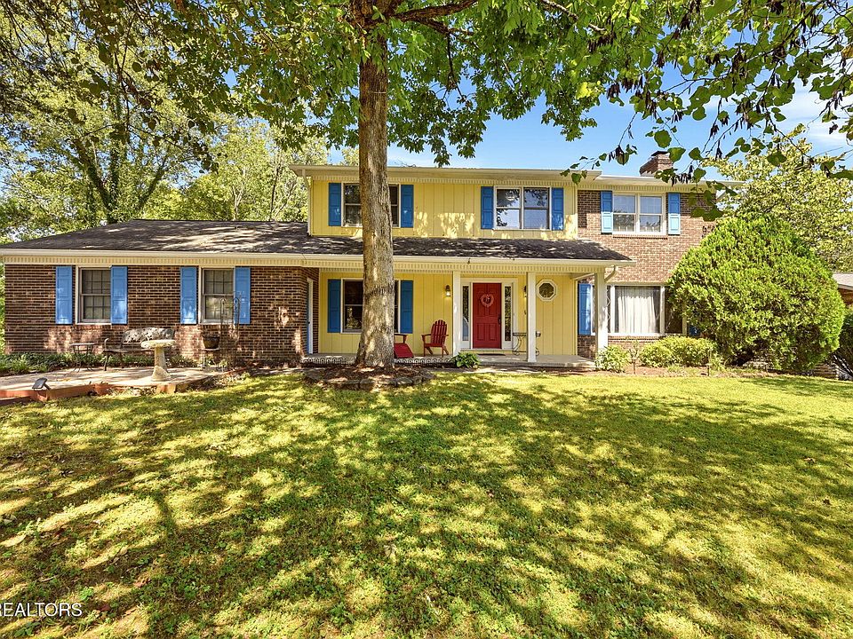 1st image of 135 Claremont Rd