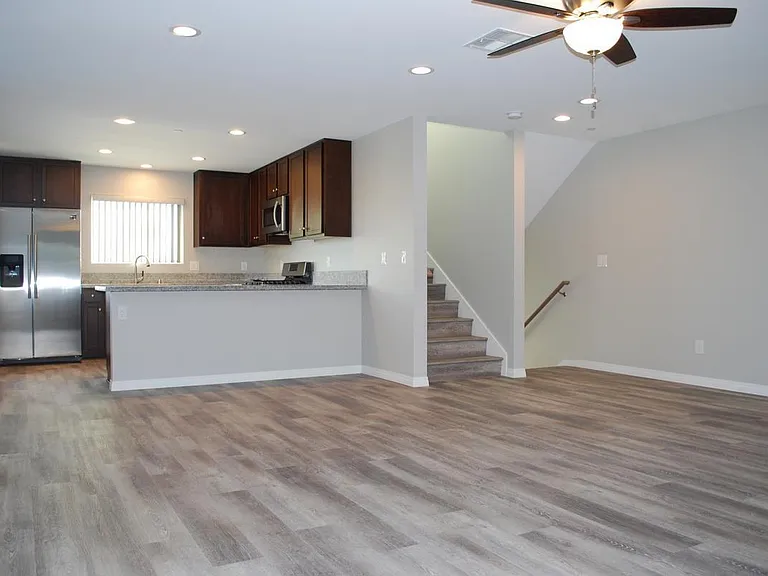 646 Florida St #1 — Photo 5