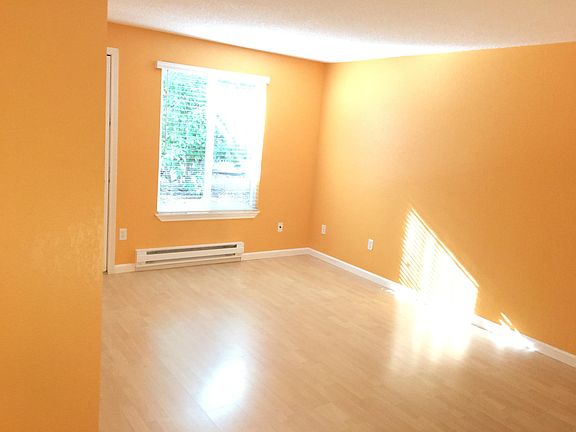 3rd image of 14621 NE 31st St #11A