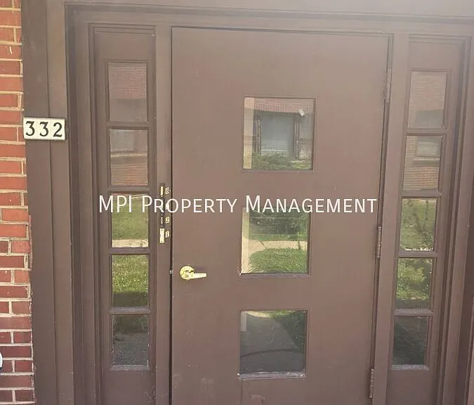332 N 75th St #7 — Photo 1